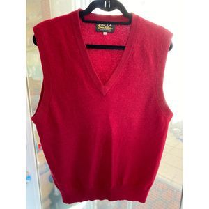 VTG Unisex Snow Lotus Burgundy 100% Cashmere V-neck Sweater Vest Size 42